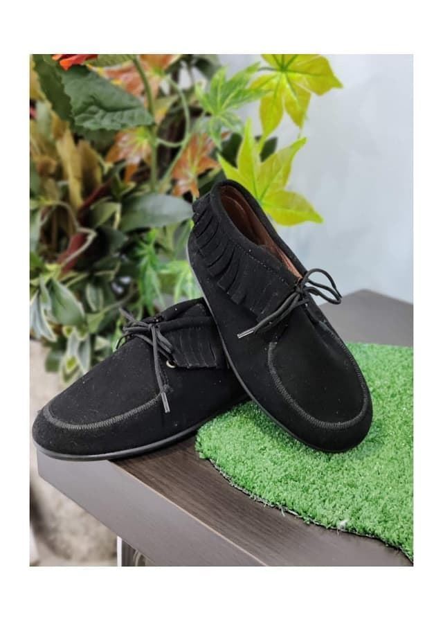 Chuches Zapato Abotinado Flecos Negro - Imagen 1