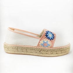 Alpargatas Montblanc Ganchillo Salmón piso doble - Imagen 1