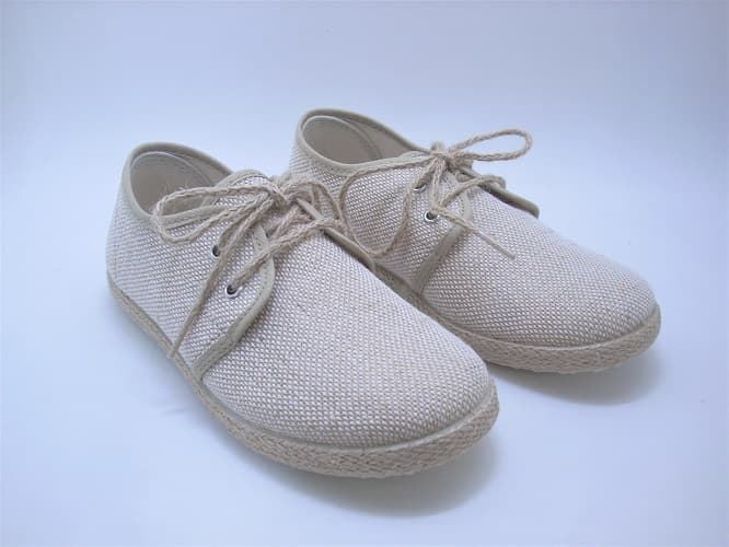 Batilas Natural Linen Children's Slippers - Image 2