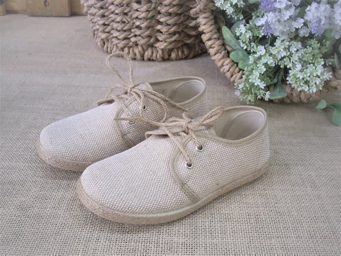 Batilas Natural Linen Children's Slippers - Image 4