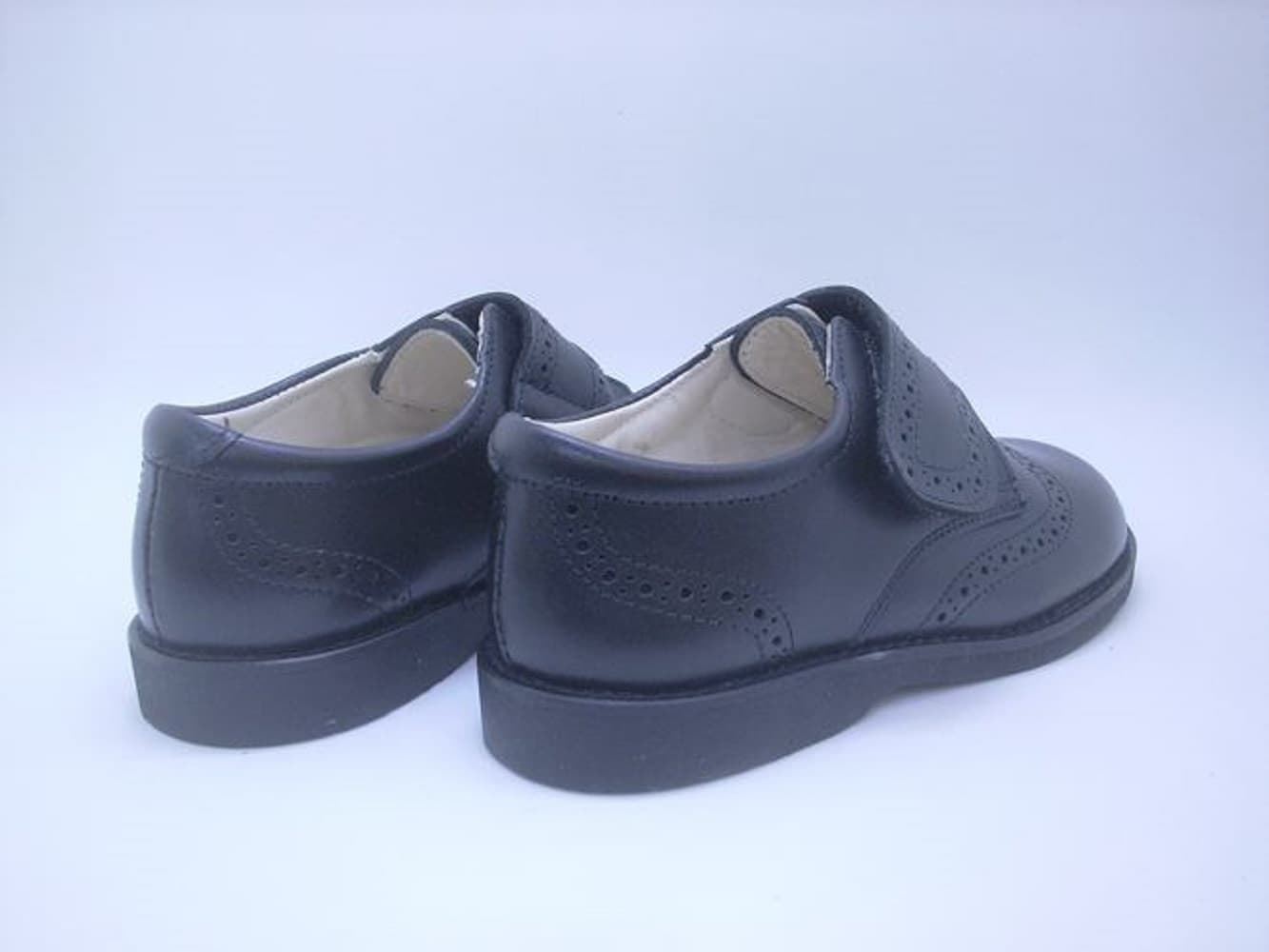 Black leather Oxford school shoe with Velcro - Image 3