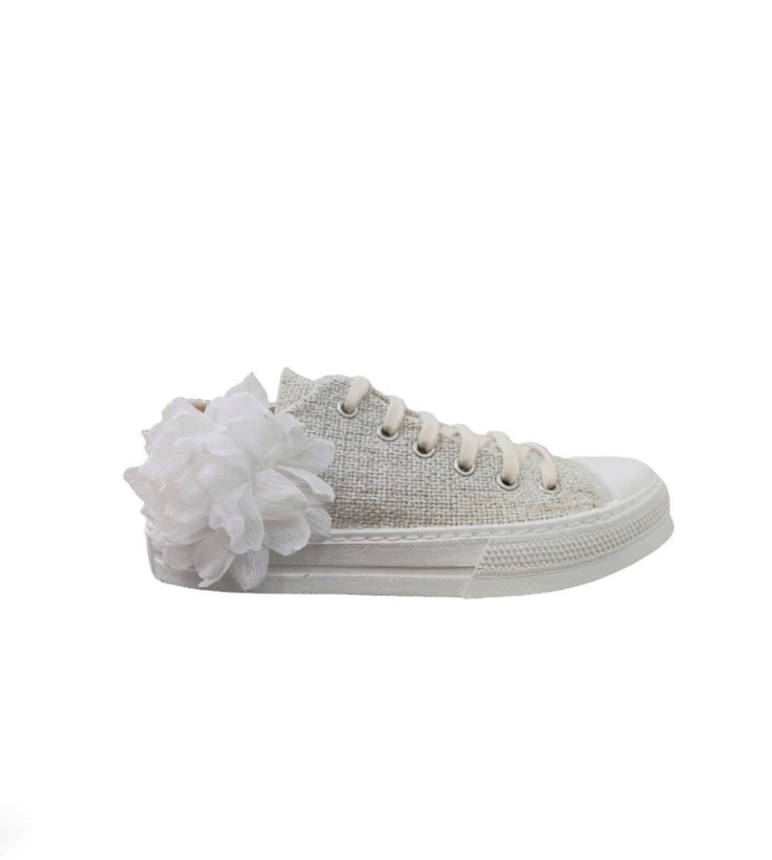 Eli Ivory Casablanca Flower Slippers - Image 1