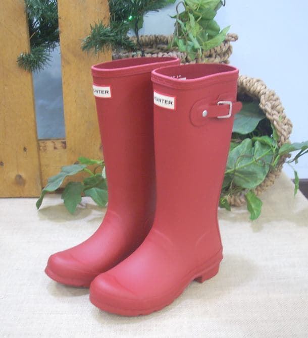 Hunter matte red rain on sale boots