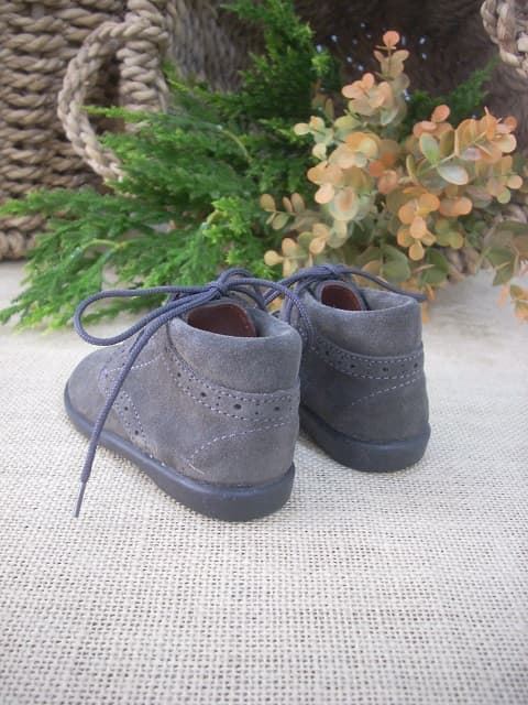 Plush Baby Boot Chuches Gray - Image 3