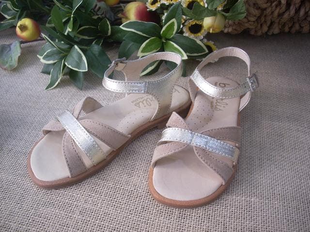 Beberlis Sandalias niña piel Oro Taupe - Imagen 4