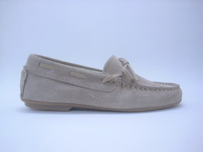 Chuches zapatos Mocasín Serraje Taupe con Lazo - Imagen 2